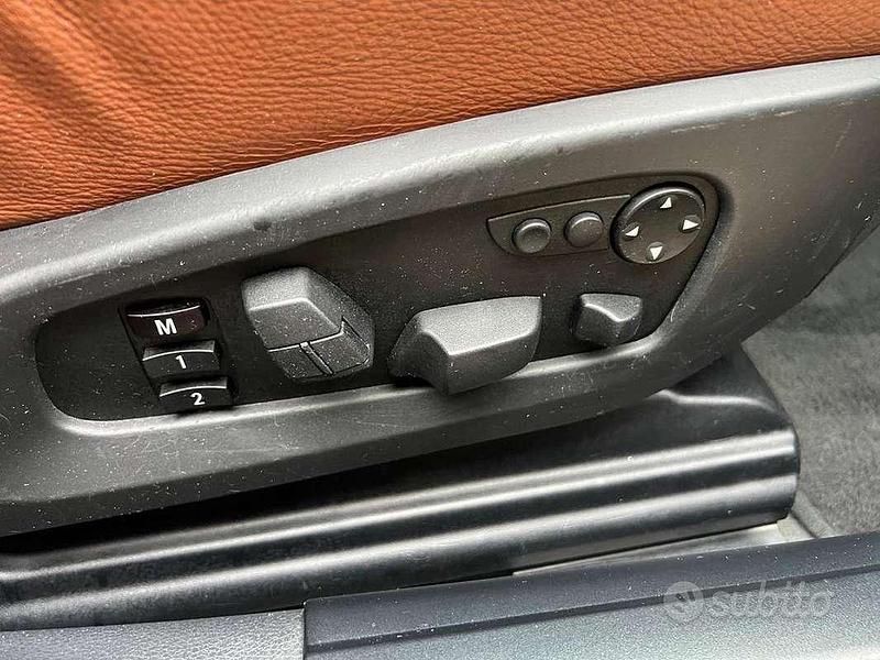 Usata BMW 530 M Sport 235 CV (172 kW) 2006 Blu/azzurro Station wagon