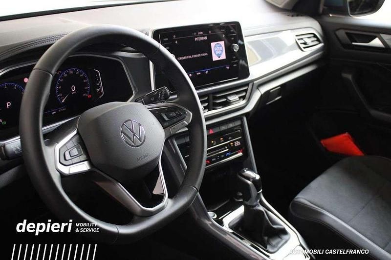 Usata VW T-Roc Style 150 CV (110 kW) 2024 Blu/azzurro SUV