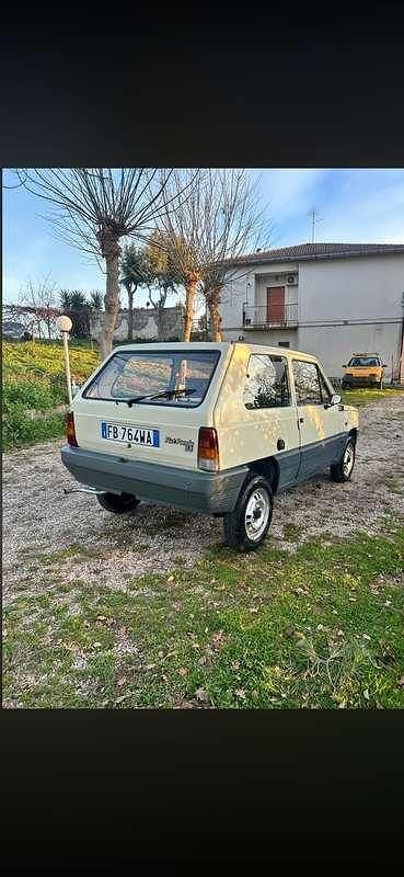 Usata Fiat Panda 34 CV (25 kW) 1982 Berlina