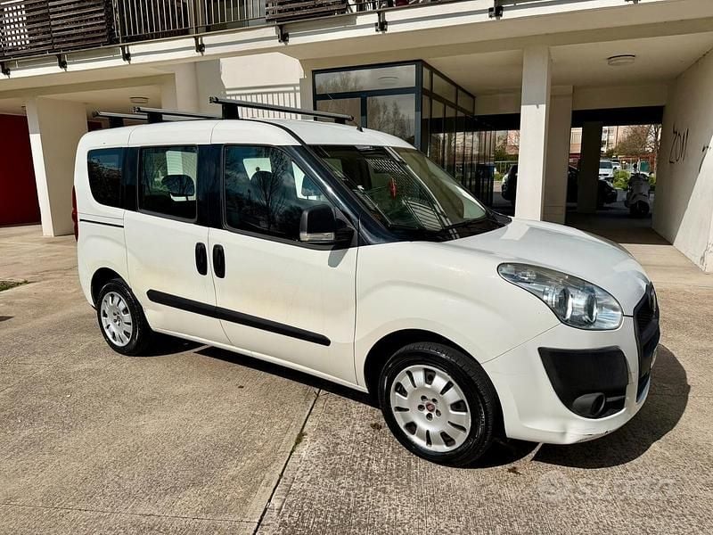Usata Fiat Doblò 120 CV (88 kW) 2014 Bianco Monovolume