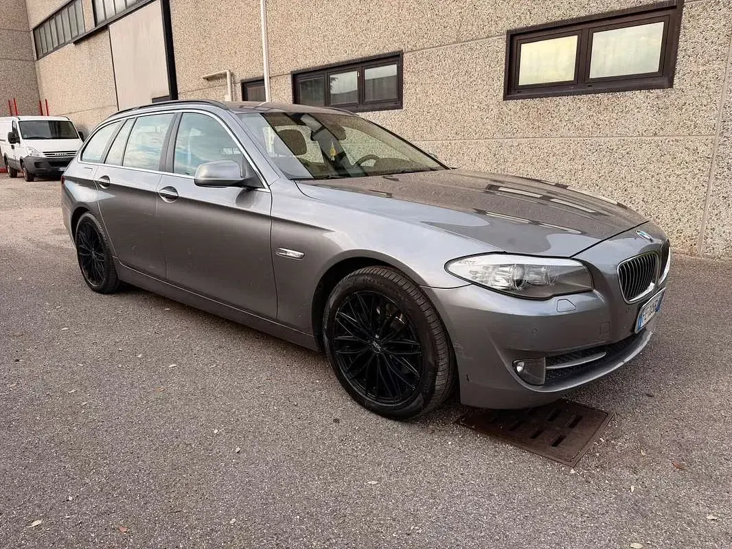 Occasion BMW 520 184 ch (135 kW) 2012 Gris Break