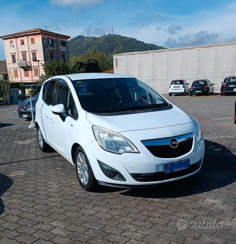 Usata Opel Meriva 95 CV (69 kW) 2014 Bianco Monovolume