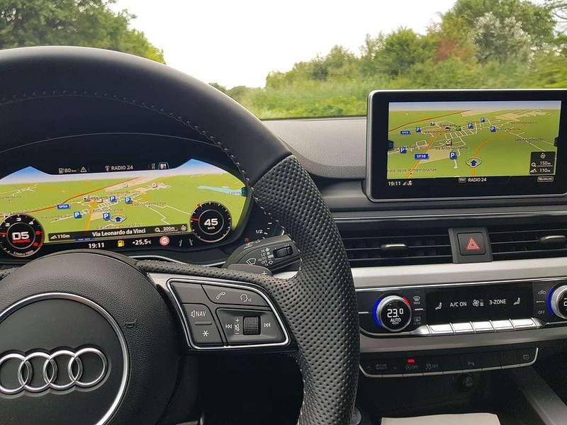 Usata Audi A5 Business 218 CV (160 kW) 2017 Argento Coupé