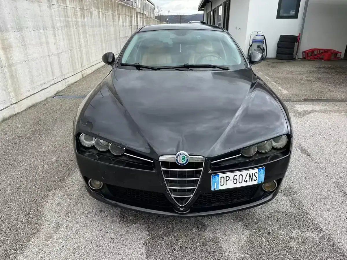 Usata Alfa Romeo 159 Distinctive 149 CV (109 kW) 2008 Station wagon