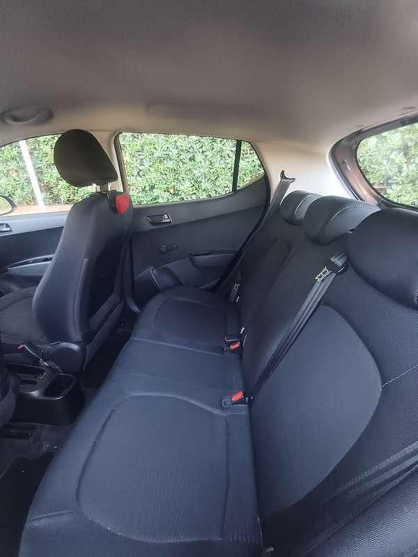 Usata Hyundai i10 Advanced 65 CV (47 kW) 2019 Utilitaria
