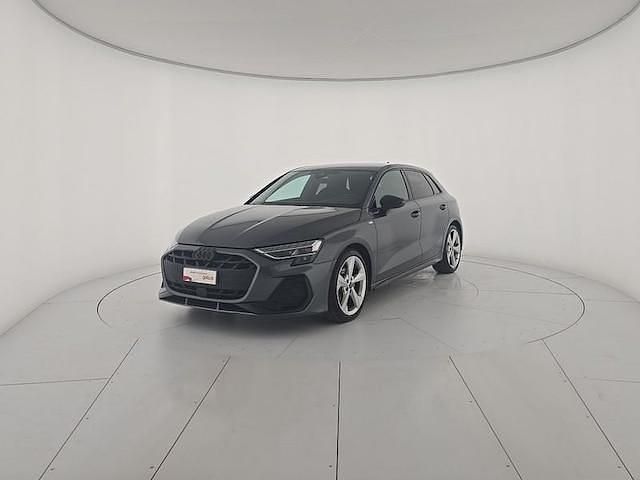 Usata Audi A3 S-Line 150 CV (110 kW) 2025 Grigio daytona perla