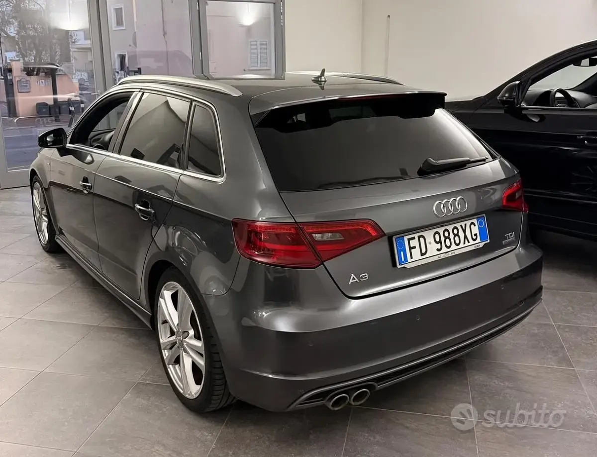 Usata Audi A3 S-Line 184 CV (135 kW) 2016 Grigio Berlina