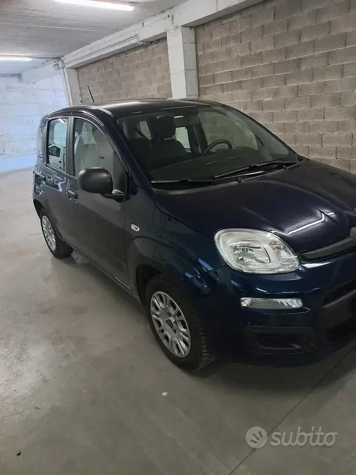 Usata Fiat Panda Pop 69 CV (50 kW) 2020 Blu Utilitaria