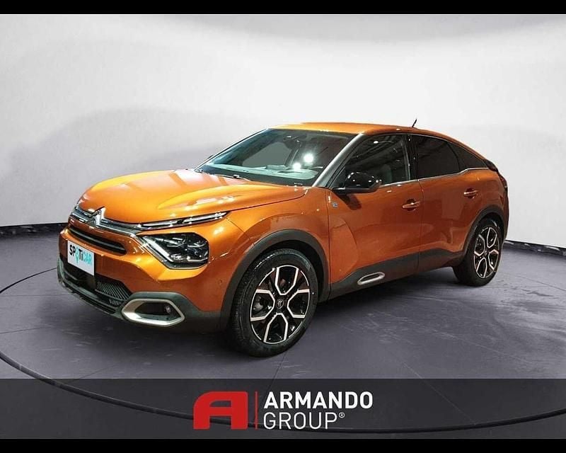 Usata Citroën C4 Shine 136 CV (100 kW) 2021 Arancione Berlina