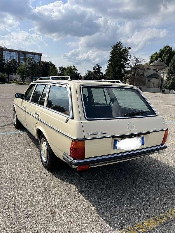 Usata Mercedes 230 136 CV (100 kW) 1984