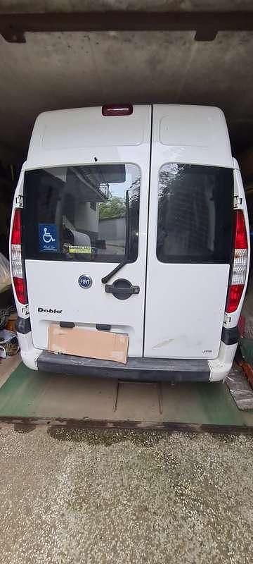 Usata Fiat Doblò Dynamic 105 CV (77 kW) 2008 Monovolume