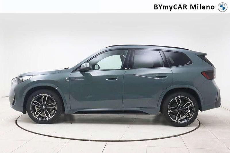 Nuova BMW X1 M Sport 218 CV (160 kW) 2026 Cape york green metallizzato SUV