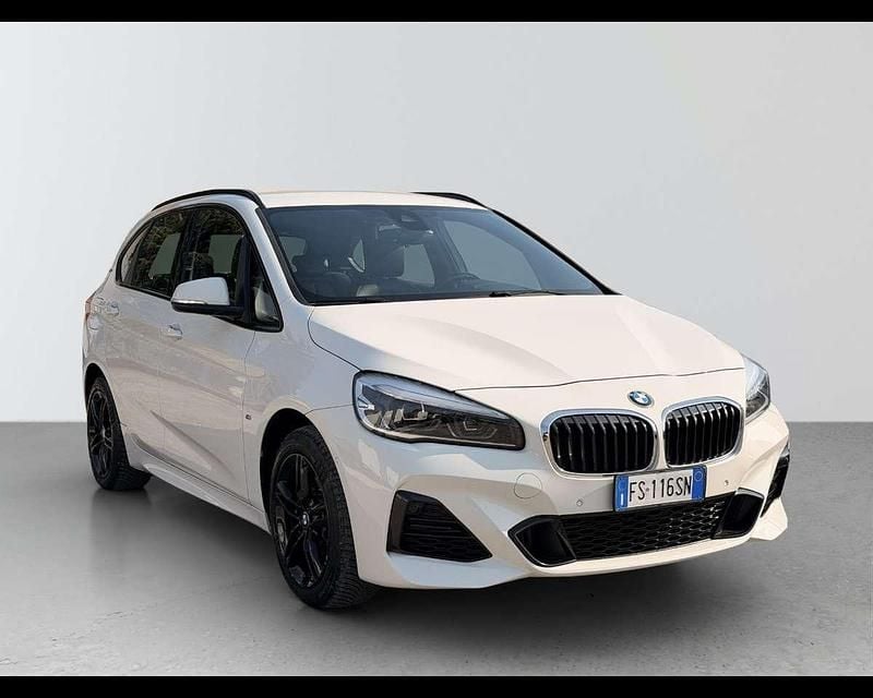 Bianco Usata 2018 BMW 225 Active Tourer iPerformance Monovolume | 13.800 € (Ottimo prezzo) - Immagine 1/4