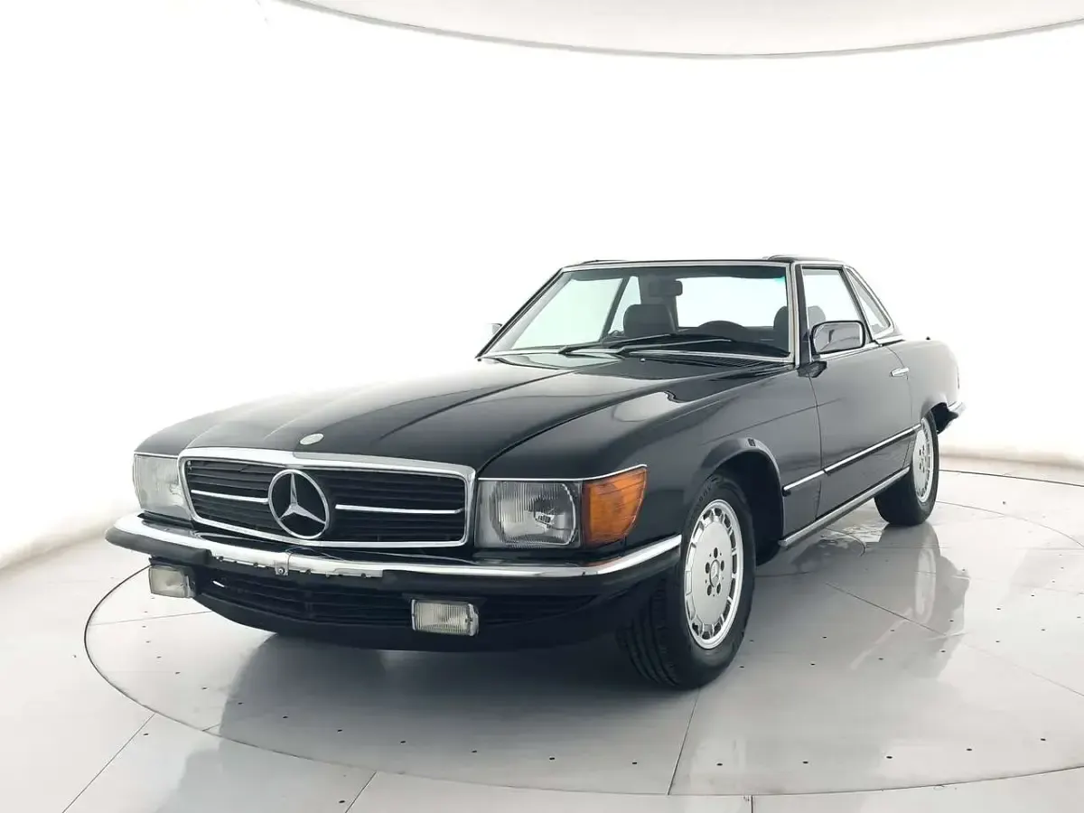 Usata Mercedes SL500 231 CV (169 kW) 1985 Neroneronero Cabrio