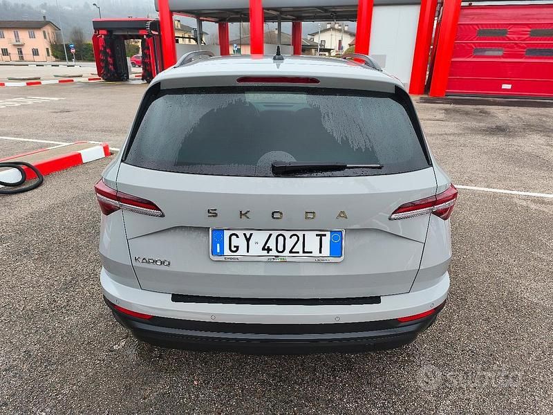 Usata Skoda Karoq Executive 116 CV (85 kW) 2025 Grigio SUV