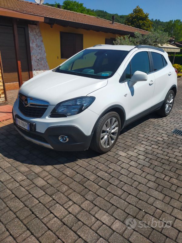Usata Opel Mokka 140 CV (102 kW) 2016 Bianco SUV