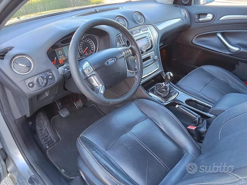 Usata Ford Mondeo Titanium 140 CV (102 kW) 2009 Grigio Station wagon