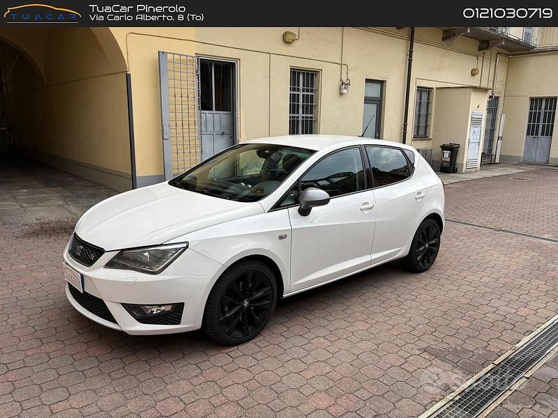 Bianco Usata 2016 Seat Ibiza FR Tre volumi | 8000 € (Cara) - Immagine 1/4