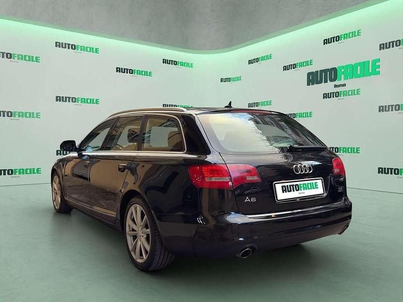 Usata Audi A6 240 CV (176 kW) 2012 Nero Station wagon