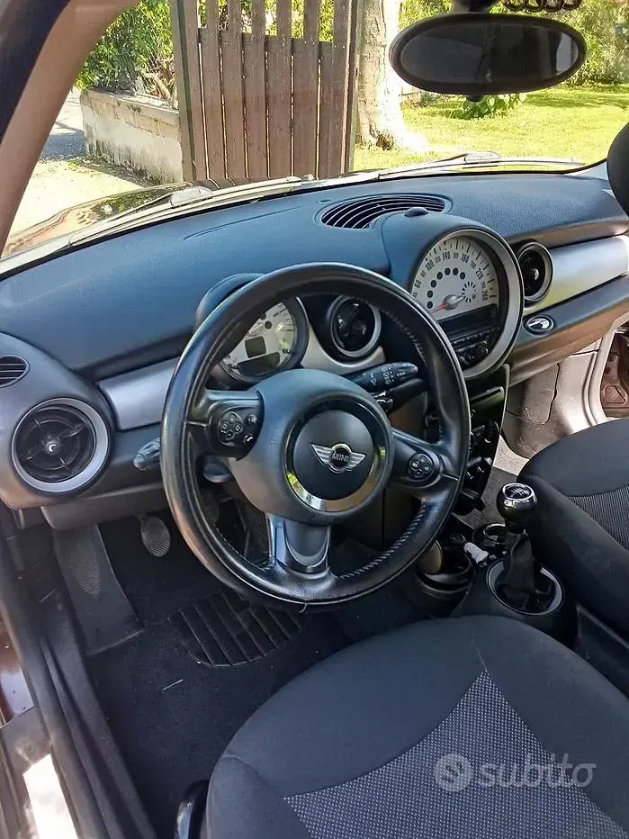 Usata Mini Clubman 112 CV (82 kW) 2011 Marrone Station wagon