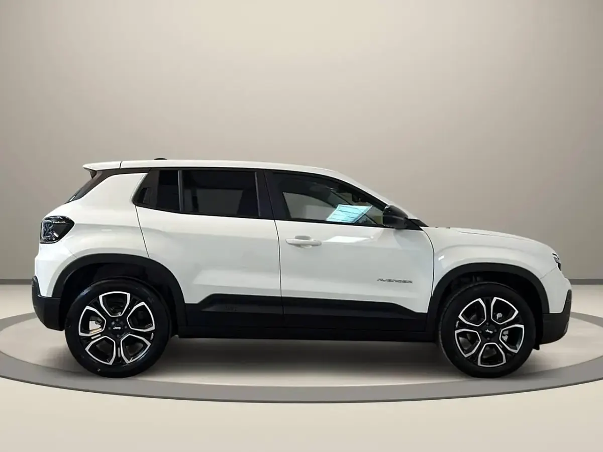 Nuova Jeep Avenger Summit 110 CV (80 kW) 2025 Bianco SUV