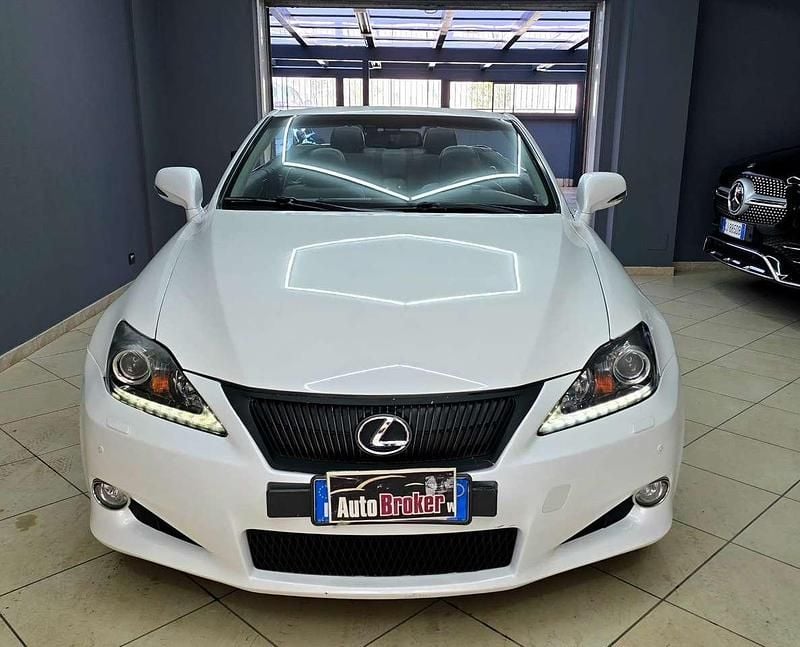 Bianco Usata 2013 Lexus IS250 Sport Line Cabrio | 18.990 € - Immagine 1/4