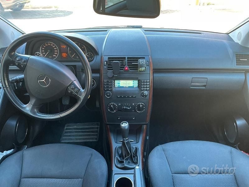Usata Mercedes A150 95 CV (69 kW) 2007 Nero Berlina
