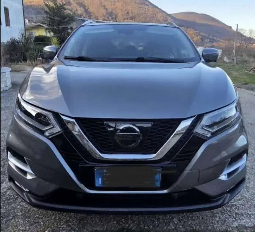 Usata Nissan Qashqai N-Connecta 110 CV (80 kW) 2017 SUV