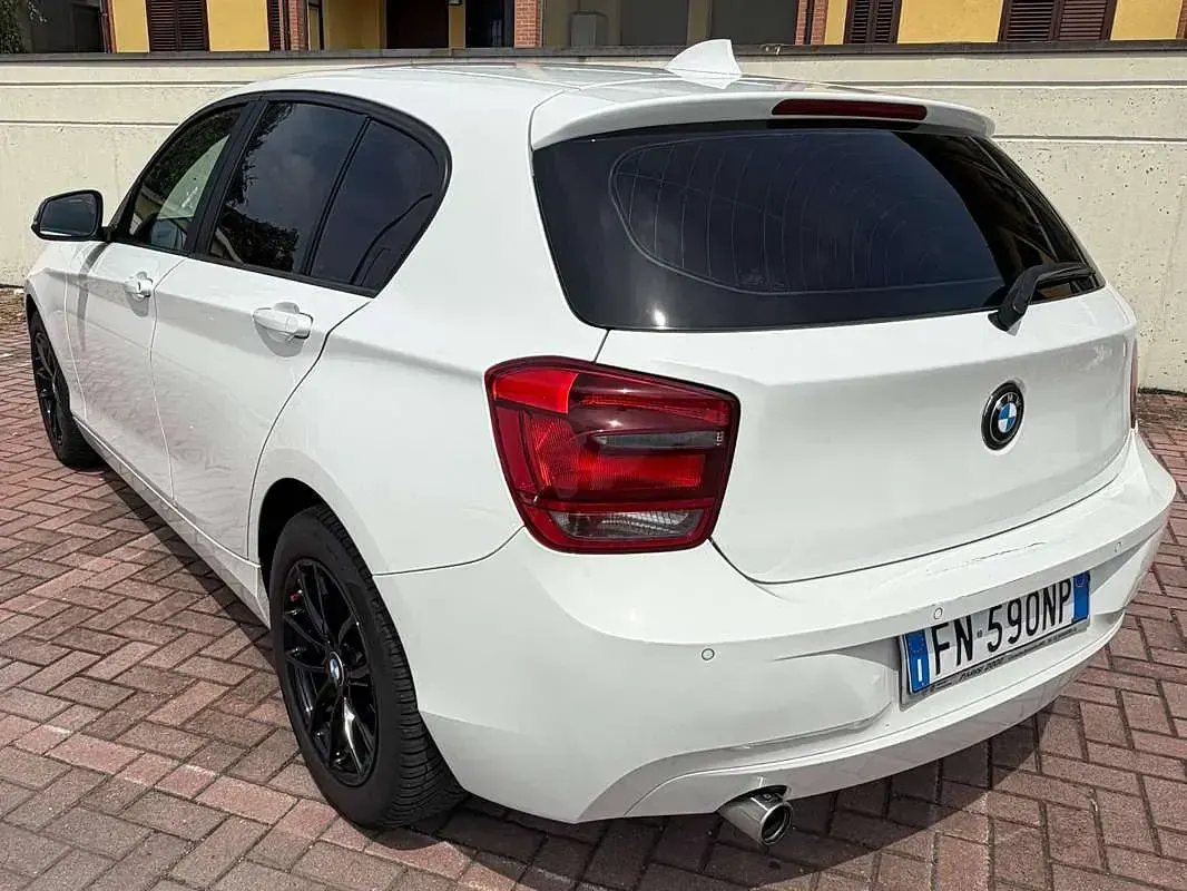 Usata BMW 114 Efficient Dynamics 95 CV (69 kW) 2014 Bianco Utilitaria