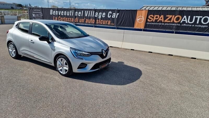Usata Renault Clio V 86 CV (63 kW) 2020 Argento Berlina