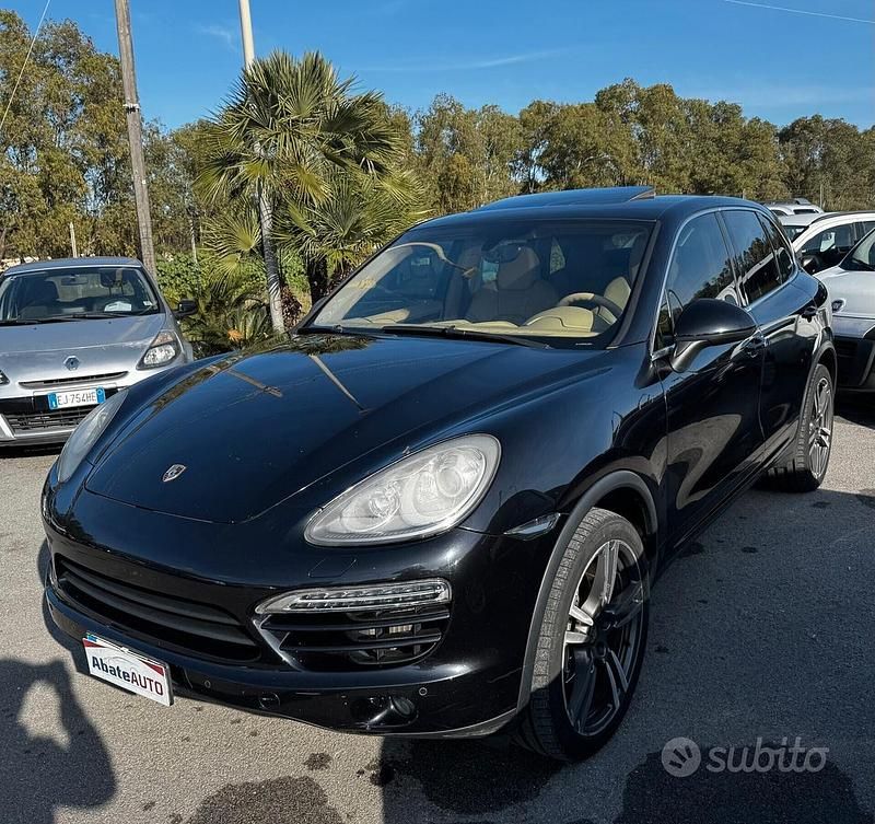 Usata Porsche Cayenne 2012 Nero SUV