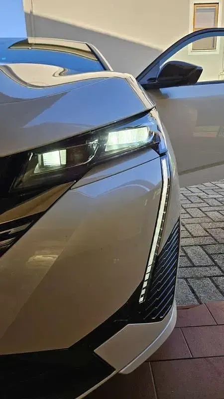 Usata Peugeot 308 GT 150 CV (110 kW) 2022 Berlina