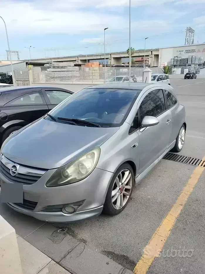 Usata Opel Corsa 90 CV (66 kW) 2008 Grigio Utilitaria