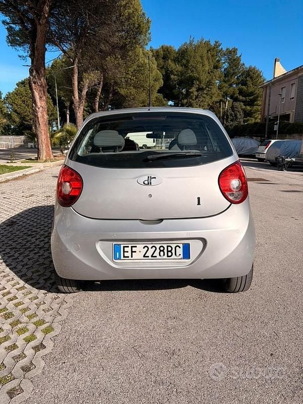 Usata DR DR1 2010 Grigio Utilitaria