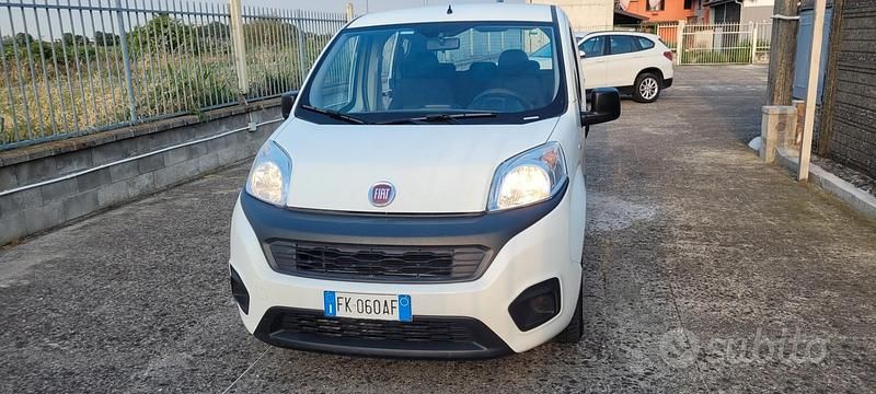Usata Fiat Qubo Easy 80 CV (58 kW) 2017 Bianco Monovolume