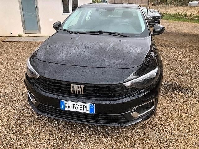 Nero Usata 2025 Fiat Tipo S Berlina | 15.800 € (Super prezzo) - Immagine 1/4