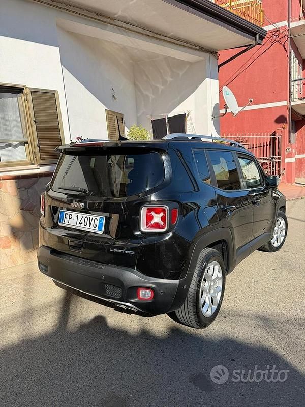 Usata Jeep Renegade 120 CV (88 kW) 2017 Nero SUV