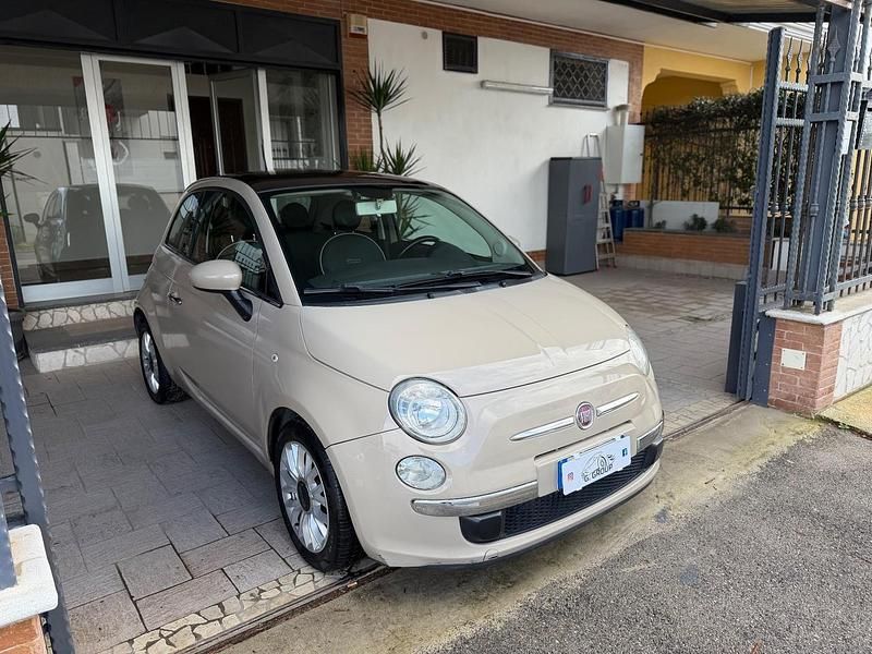 Usata Fiat 500 Lounge 95 CV (69 kW) 2014 Beige Berlina