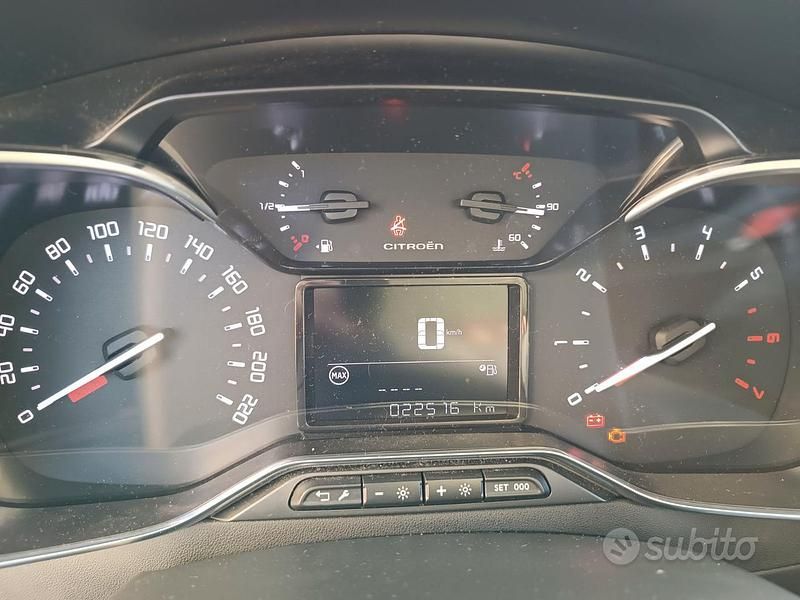 Usata Citroën C3 PureTech 82 CV (60 kW) 2022 Blu/azzurro Berlina