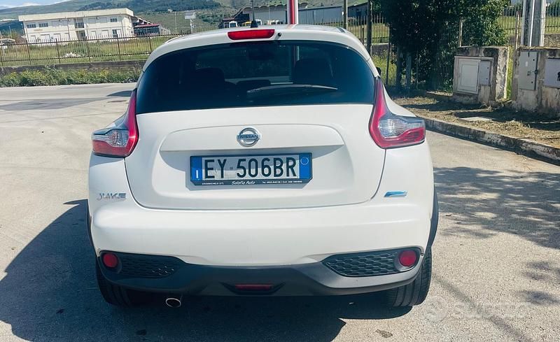 Usata Nissan Juke 110 CV (80 kW) 2015 Bianco SUV