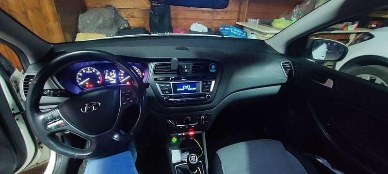 Usata Hyundai i20 83 CV (61 kW) 2016 Utilitaria