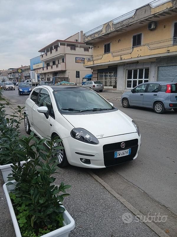 Usata Fiat Grande Punto Sport 2009 Bianco Utilitaria