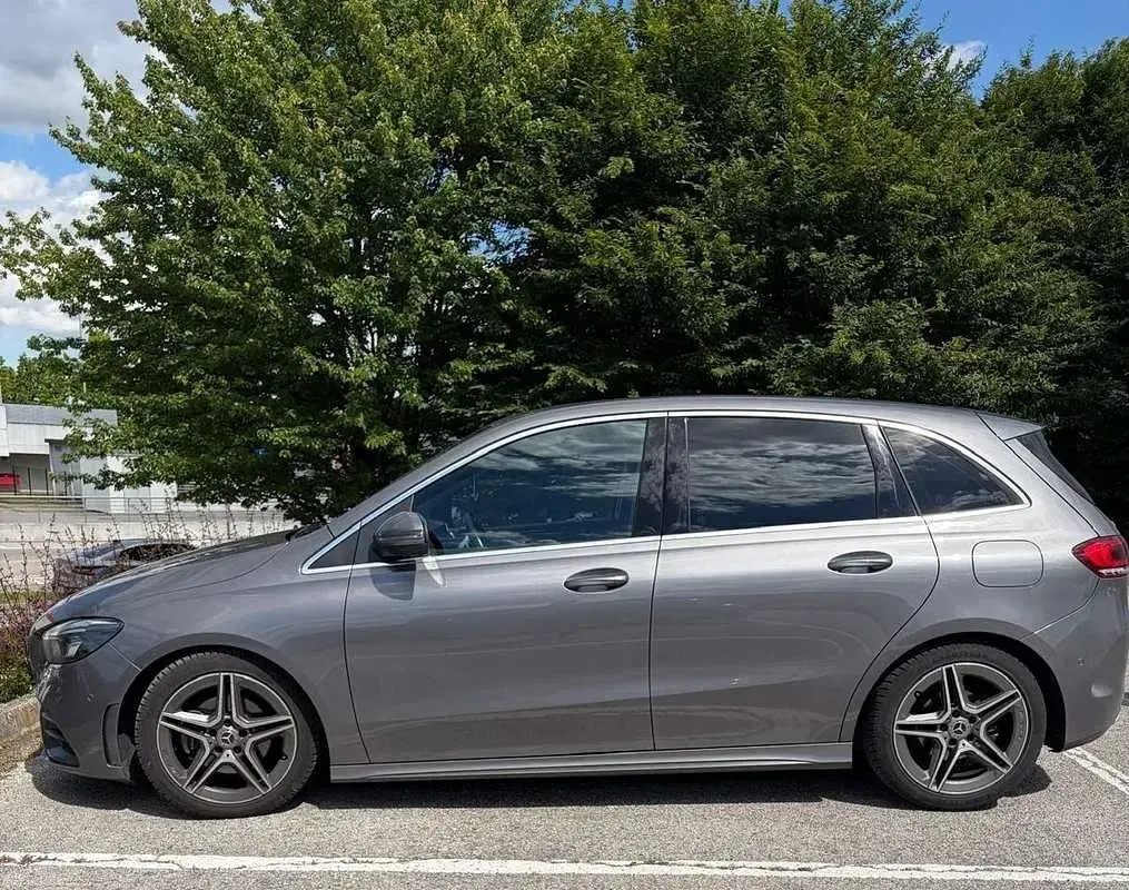 Usata Mercedes B180 116 CV (85 kW) 2021 Monovolume