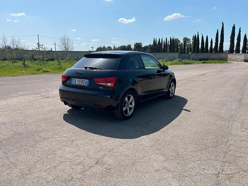 Usata Audi A1 90 CV (66 kW) 2011 Nero Utilitaria
