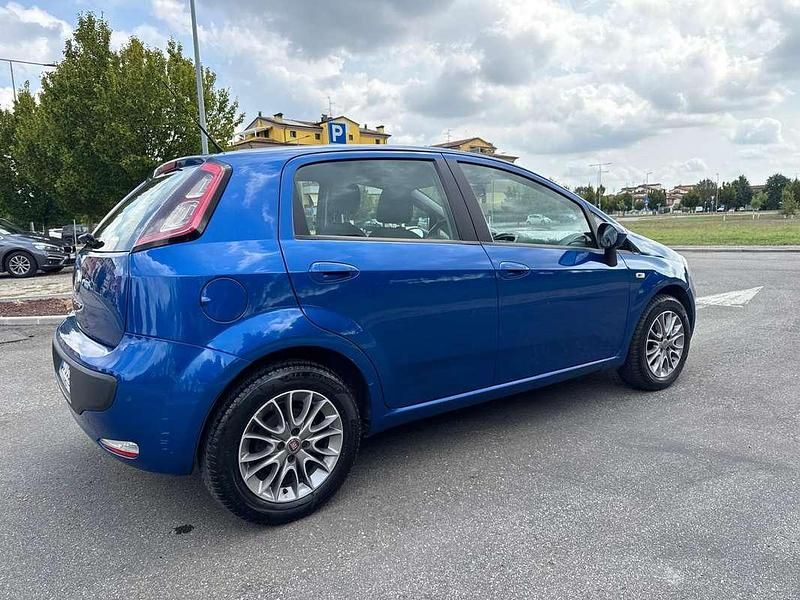 Usata Fiat Punto Evo 75 CV (55 kW) 2011 Blu/azzurro Utilitaria