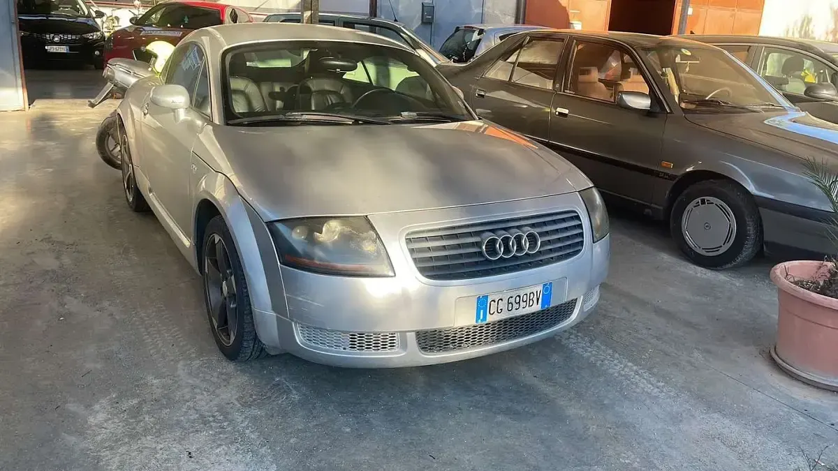 Usata Audi TT 179 CV (131 kW) 2000 Coupé