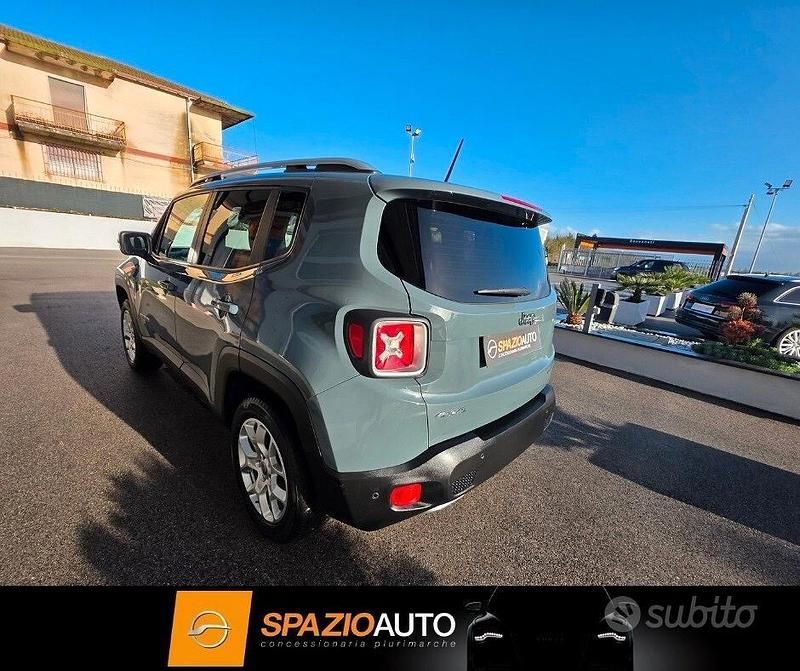 Usata Jeep Renegade Limited 140 CV (102 kW) 2016 Grigio SUV