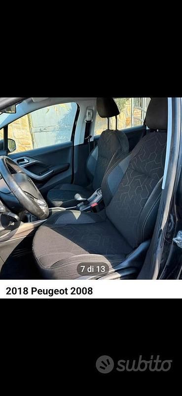 Usata Peugeot 2008 Allure 82 CV (60 kW) 2018 Nero SUV
