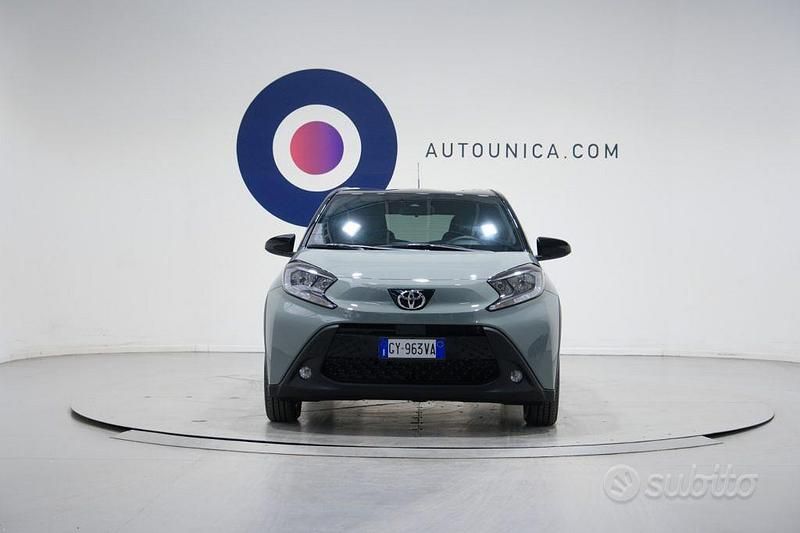 Nuova Toyota Aygo X Trend 72 CV (52 kW) 2025 Verde SUV