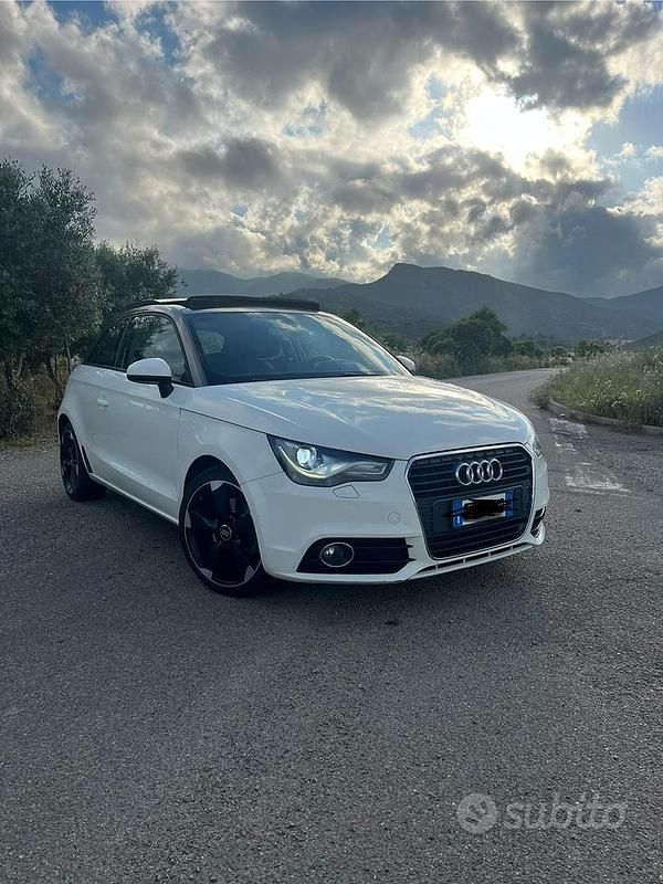 Usata Audi A1 Attraction 105 CV (77 kW) 2011 Bianco Berlina